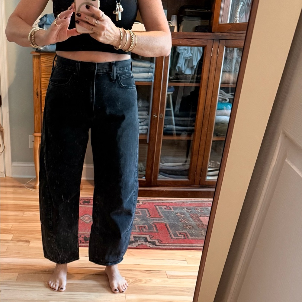 GAP Straight Leg Women's Jeans in Black